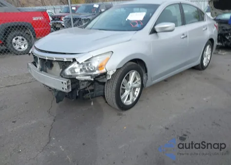 2013 Nissan Altima 2.5 Sv z USA, uszkodzony, nr VIN 1N4AL3AP2DN457187